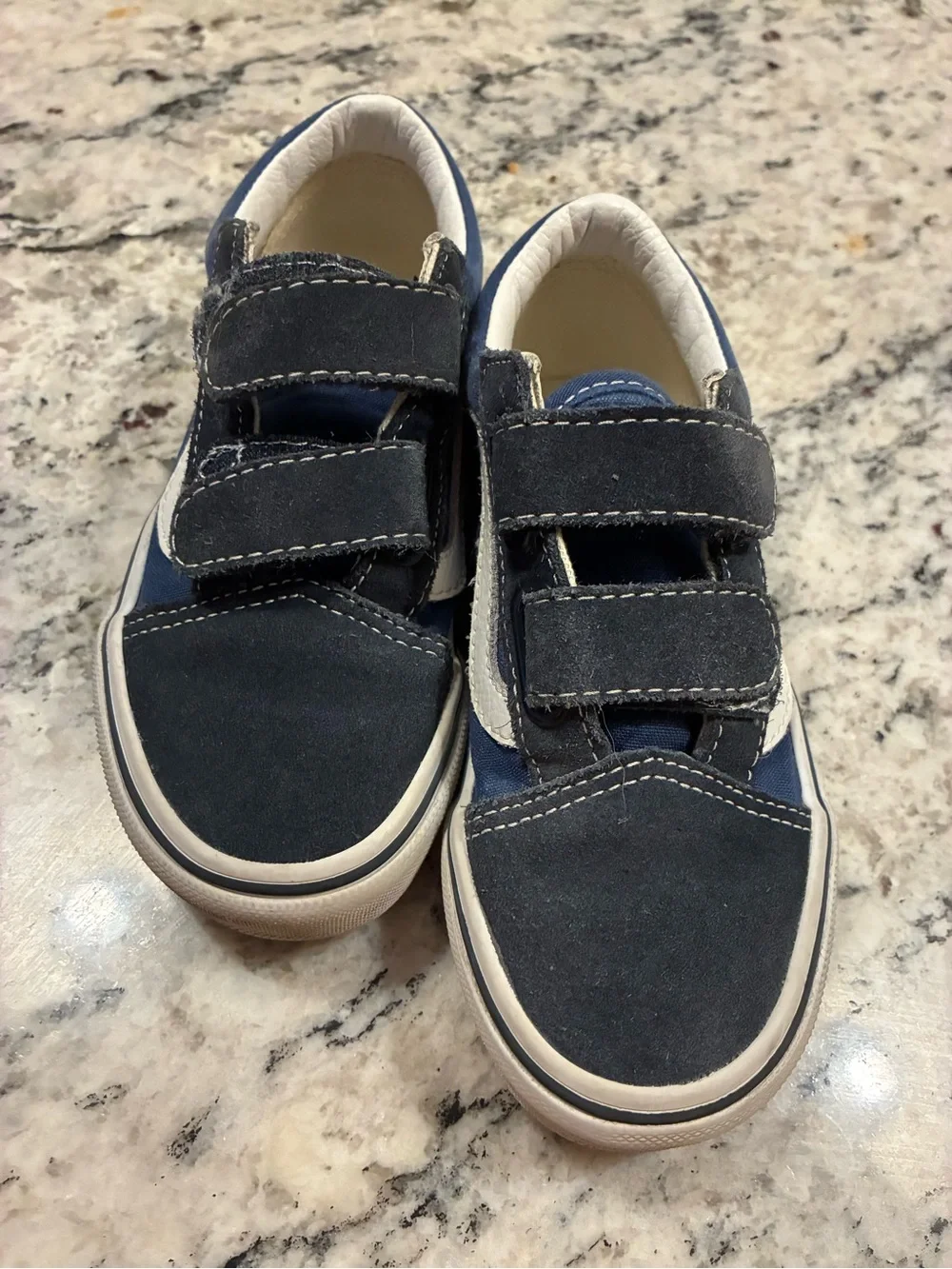 Vans Navy and White Kids Velcro Skate Shoes. 12